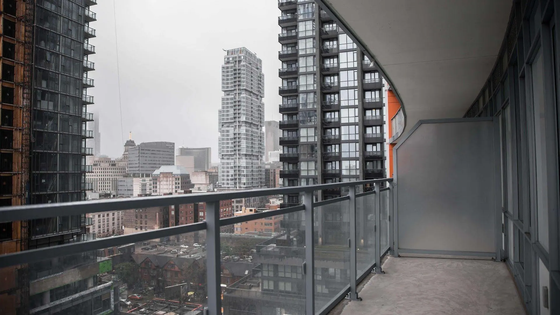 The Corporate Suites - King & John Toronto Hotel