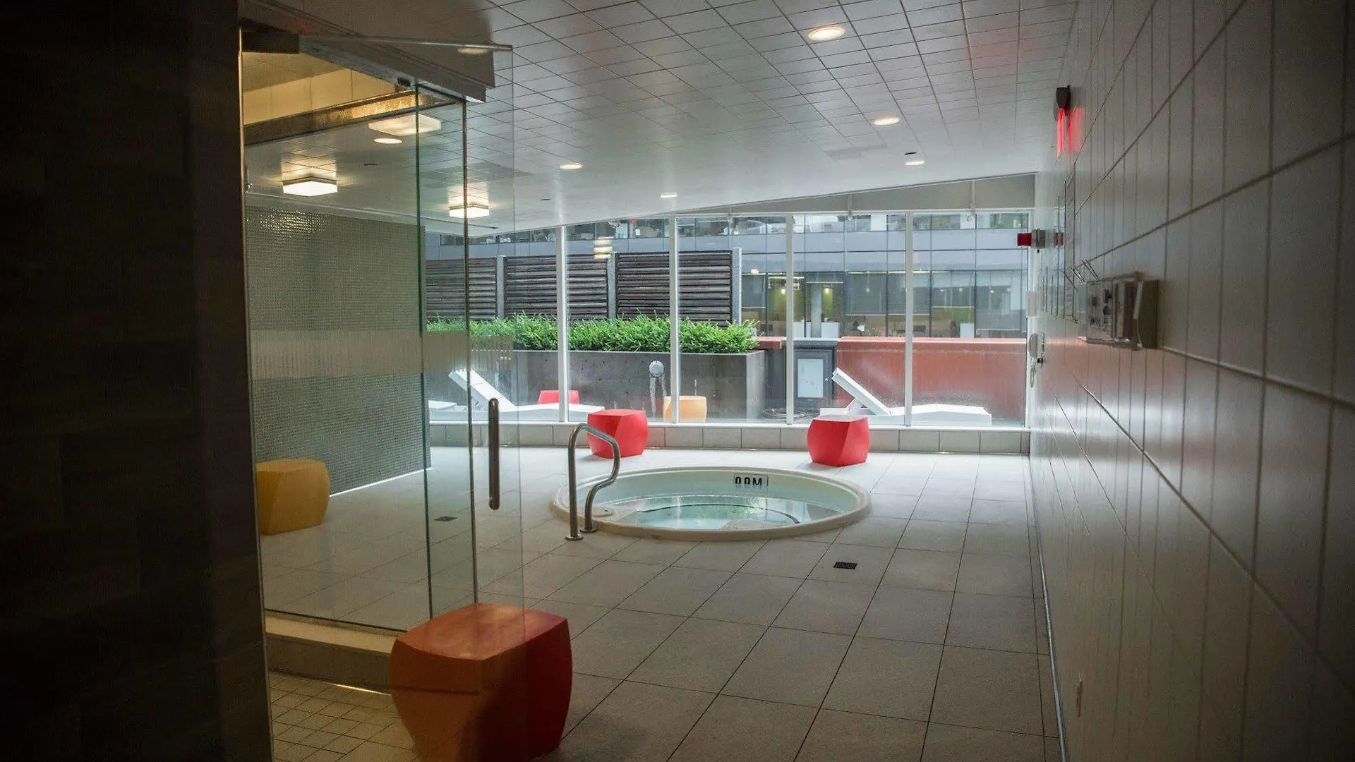 The Corporate Suites - King & John Toronto Hotel